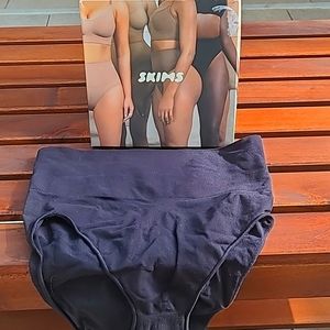 Skims underwear